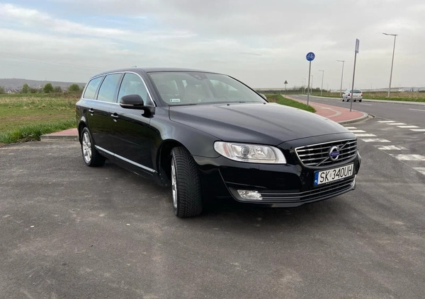 Volvo V70 cena 56500 przebieg: 157800, rok produkcji 2015 z Rzeszów małe 562